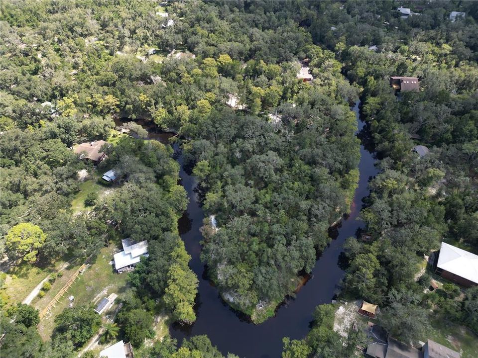 На продажу: $165,000 (2.48 acres)