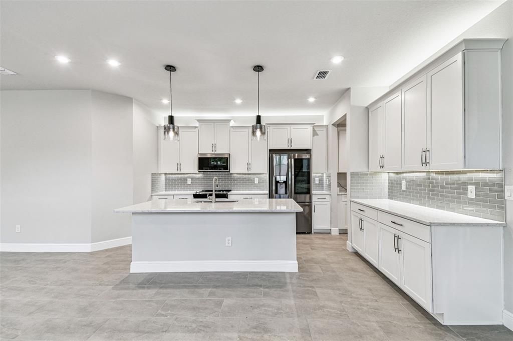 Active With Contract: $500,000 (4 beds, 3 baths, 2618 Square Feet)