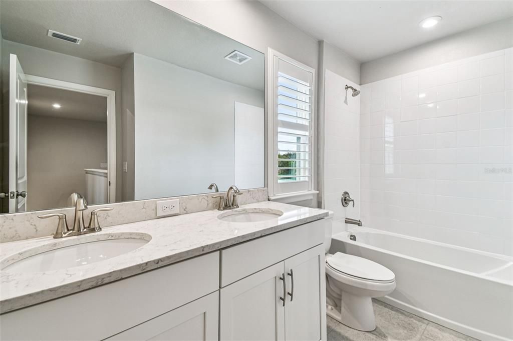 Active With Contract: $500,000 (4 beds, 3 baths, 2618 Square Feet)