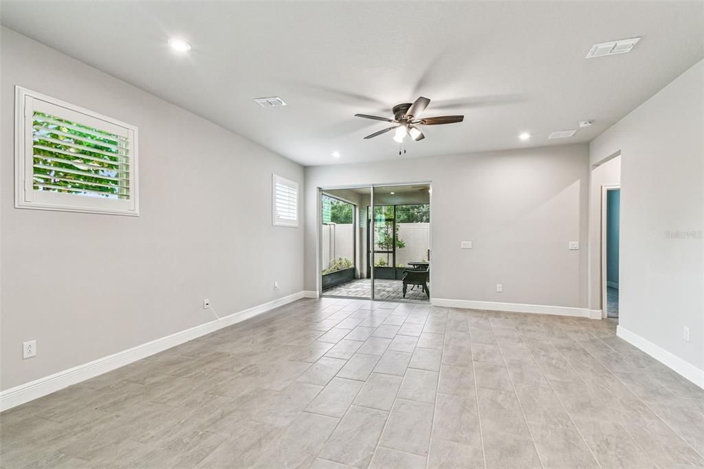 Active With Contract: $500,000 (4 beds, 3 baths, 2618 Square Feet)