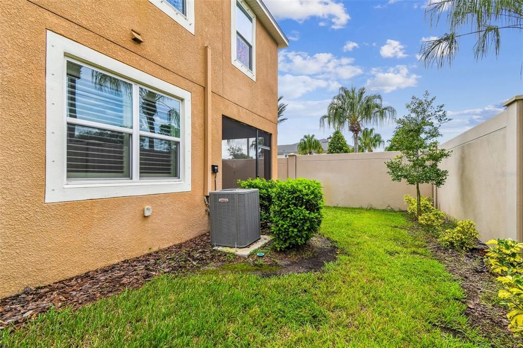 Active With Contract: $500,000 (4 beds, 3 baths, 2618 Square Feet)