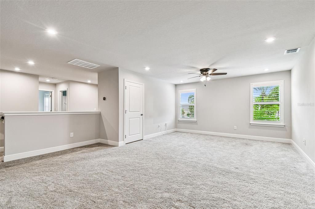 Active With Contract: $500,000 (4 beds, 3 baths, 2618 Square Feet)