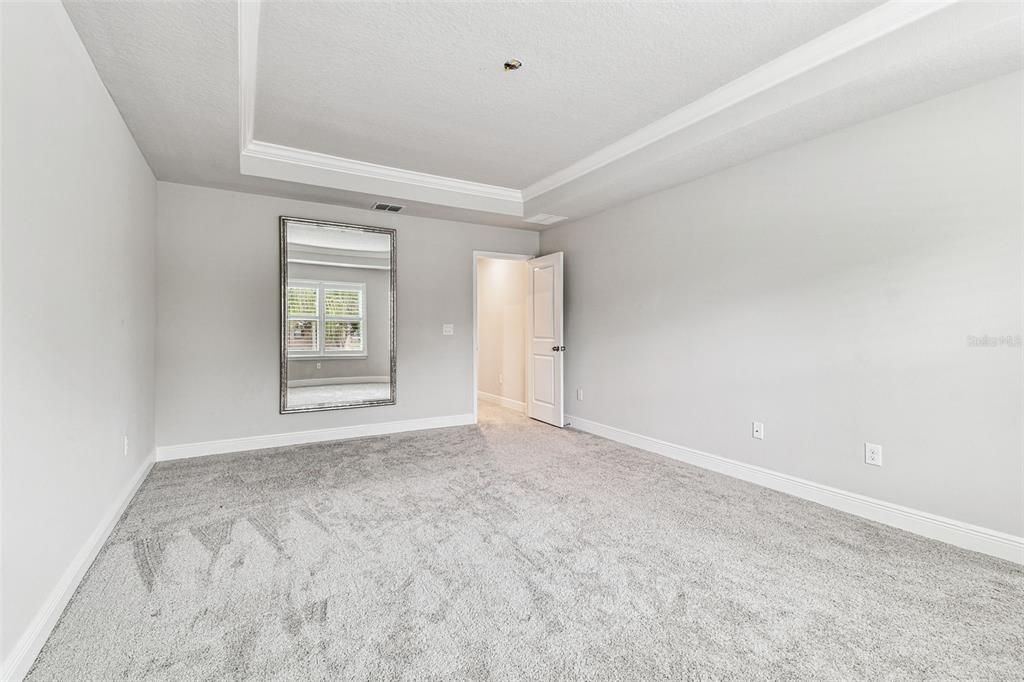 Active With Contract: $500,000 (4 beds, 3 baths, 2618 Square Feet)