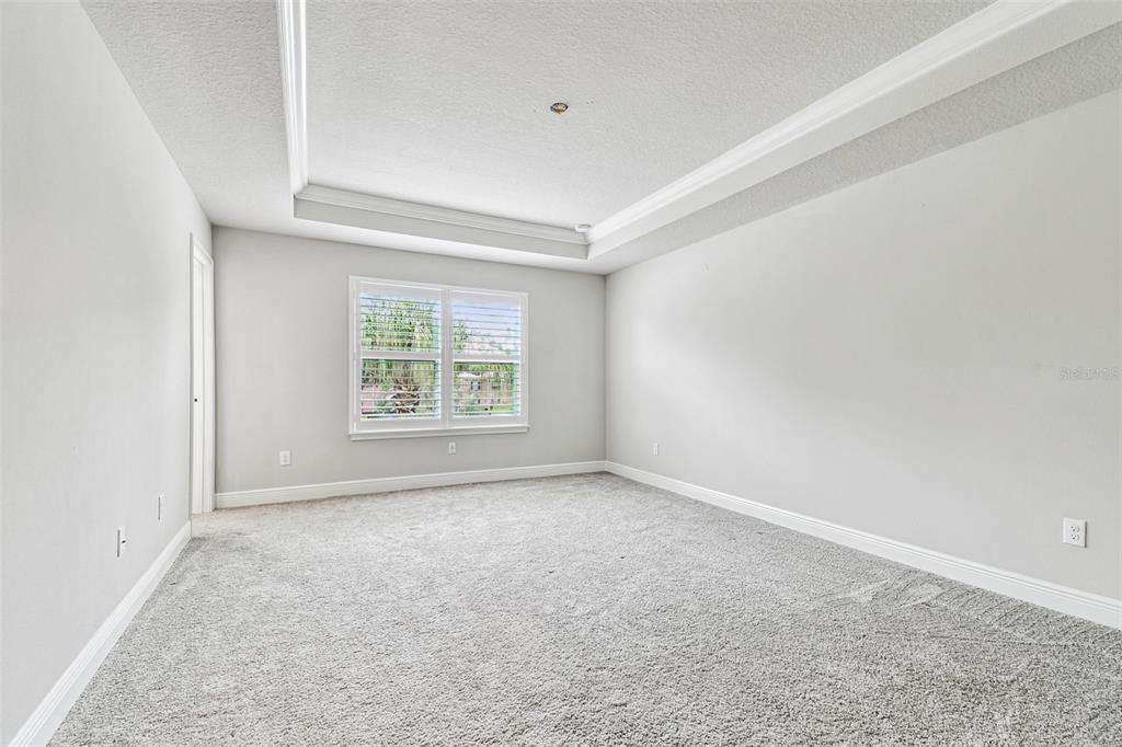 Active With Contract: $500,000 (4 beds, 3 baths, 2618 Square Feet)