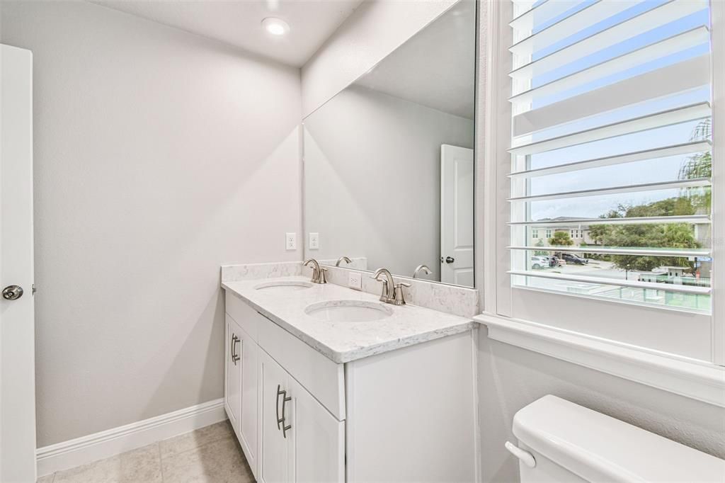 Active With Contract: $500,000 (4 beds, 3 baths, 2618 Square Feet)