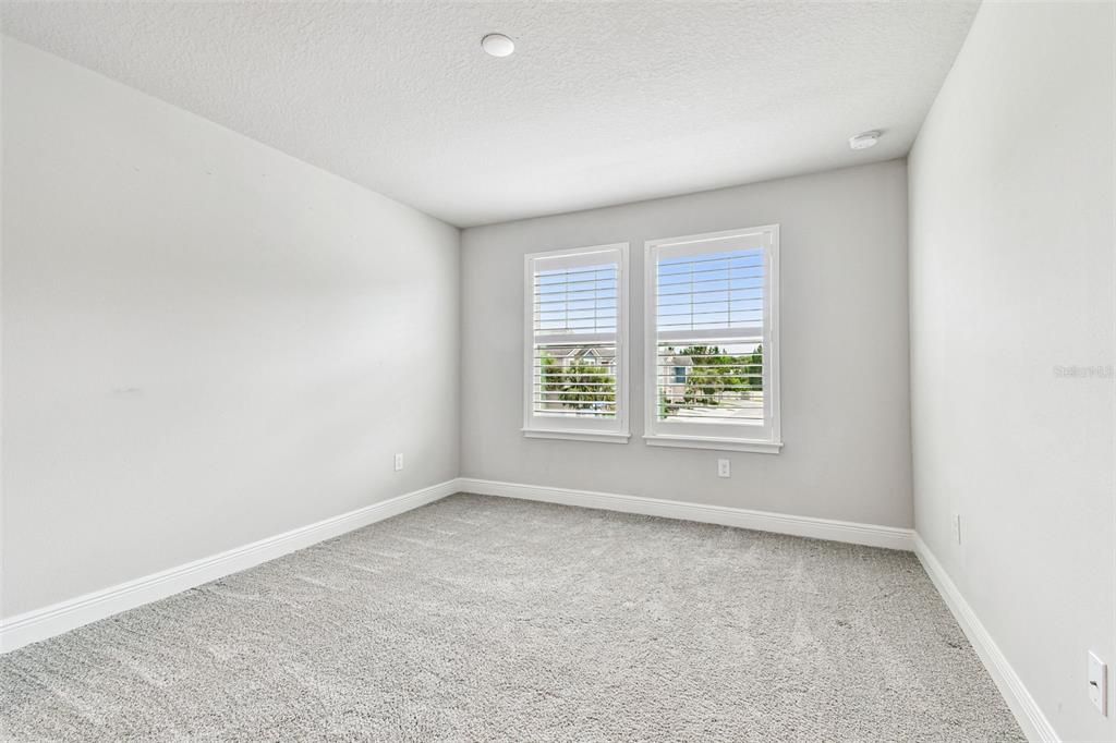 Active With Contract: $500,000 (4 beds, 3 baths, 2618 Square Feet)