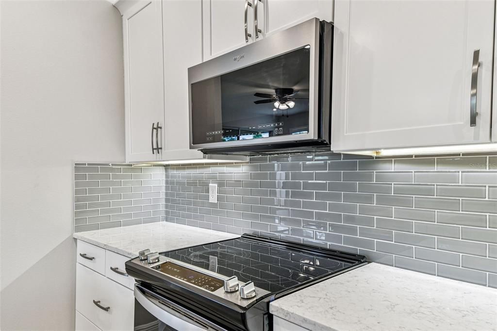 Active With Contract: $500,000 (4 beds, 3 baths, 2618 Square Feet)