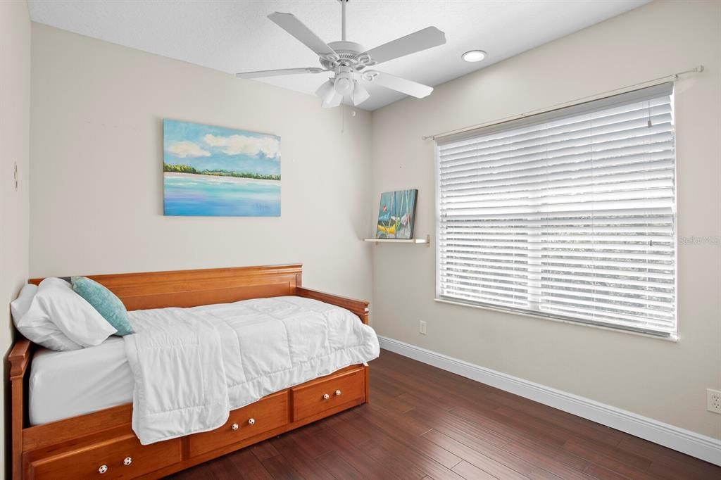 For Sale: $799,000 (5 beds, 3 baths, 3567 Square Feet)