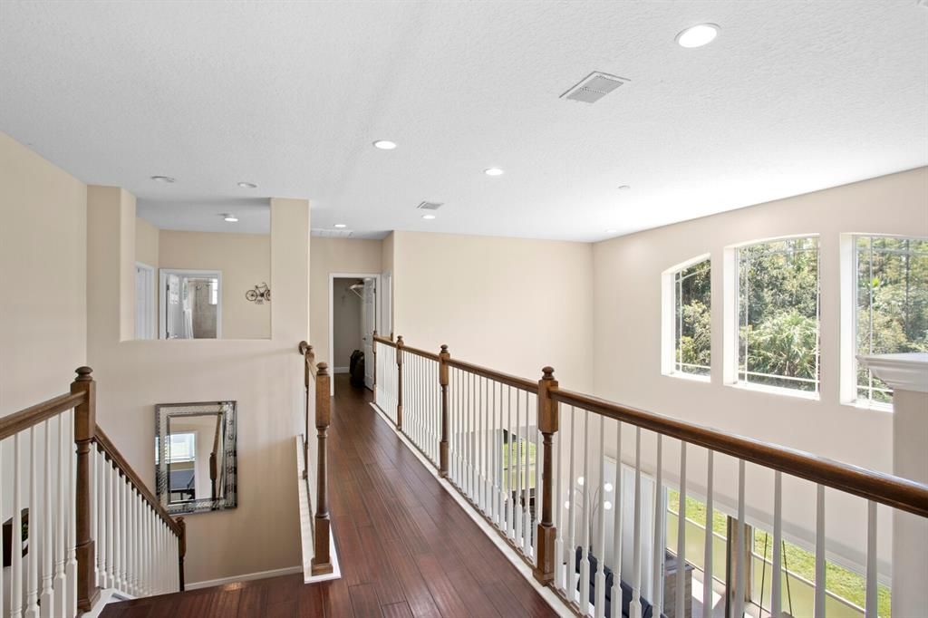 For Sale: $799,000 (5 beds, 3 baths, 3567 Square Feet)