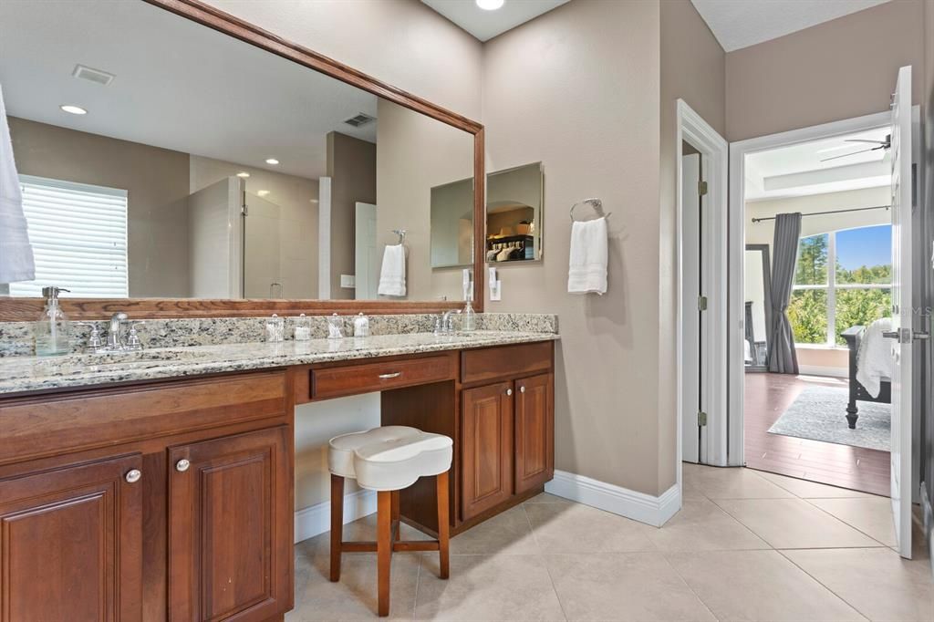 For Sale: $799,000 (5 beds, 3 baths, 3567 Square Feet)