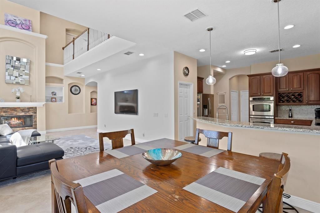 For Sale: $799,000 (5 beds, 3 baths, 3567 Square Feet)