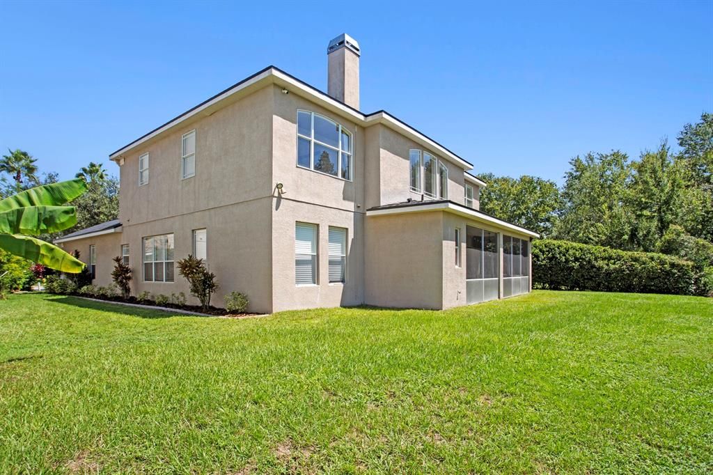 For Sale: $799,000 (5 beds, 3 baths, 3567 Square Feet)