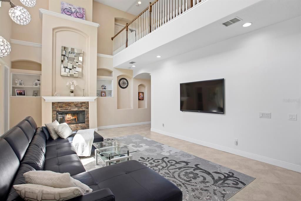 For Sale: $799,000 (5 beds, 3 baths, 3567 Square Feet)