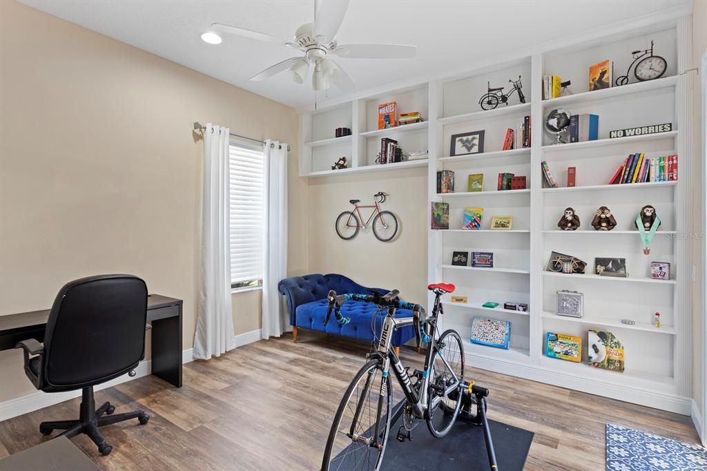 For Sale: $799,000 (5 beds, 3 baths, 3567 Square Feet)