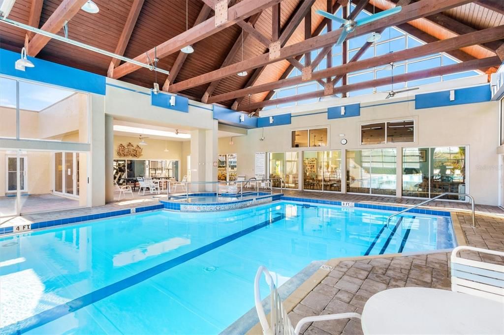 For Sale: $609,500 (2 beds, 2 baths, 1226 Square Feet)