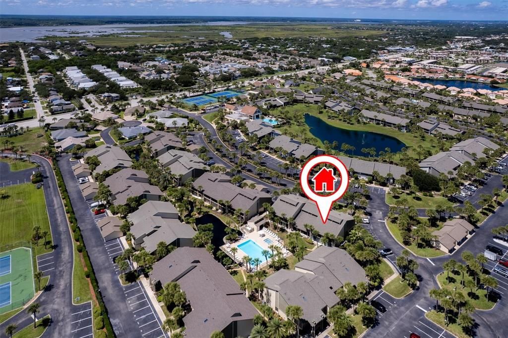 For Sale: $609,500 (2 beds, 2 baths, 1226 Square Feet)