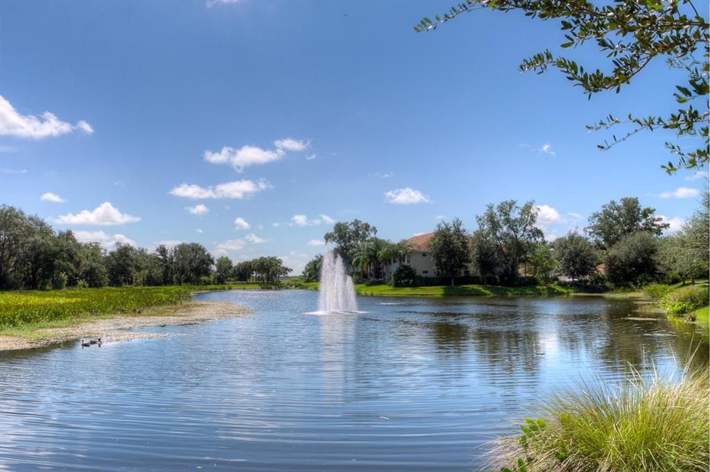 For Rent: $2,150 (2 beds, 2 baths, 1496 Square Feet)