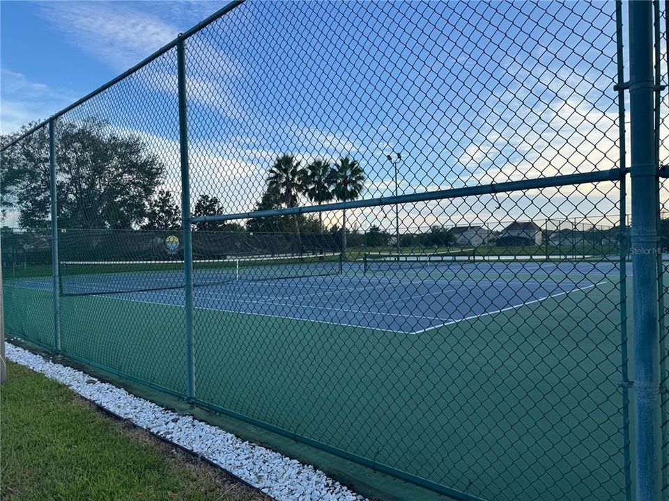 En Venta: $345,000 (3 camas, 2 baños, 1854 Pies cuadrados)