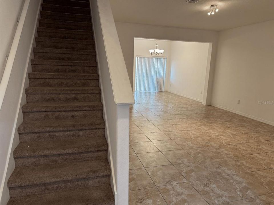 En Venta: $345,000 (3 camas, 2 baños, 1854 Pies cuadrados)