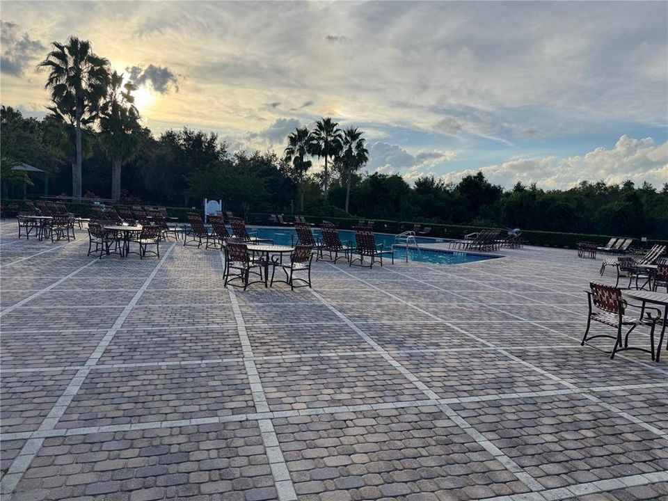 En Venta: $345,000 (3 camas, 2 baños, 1854 Pies cuadrados)