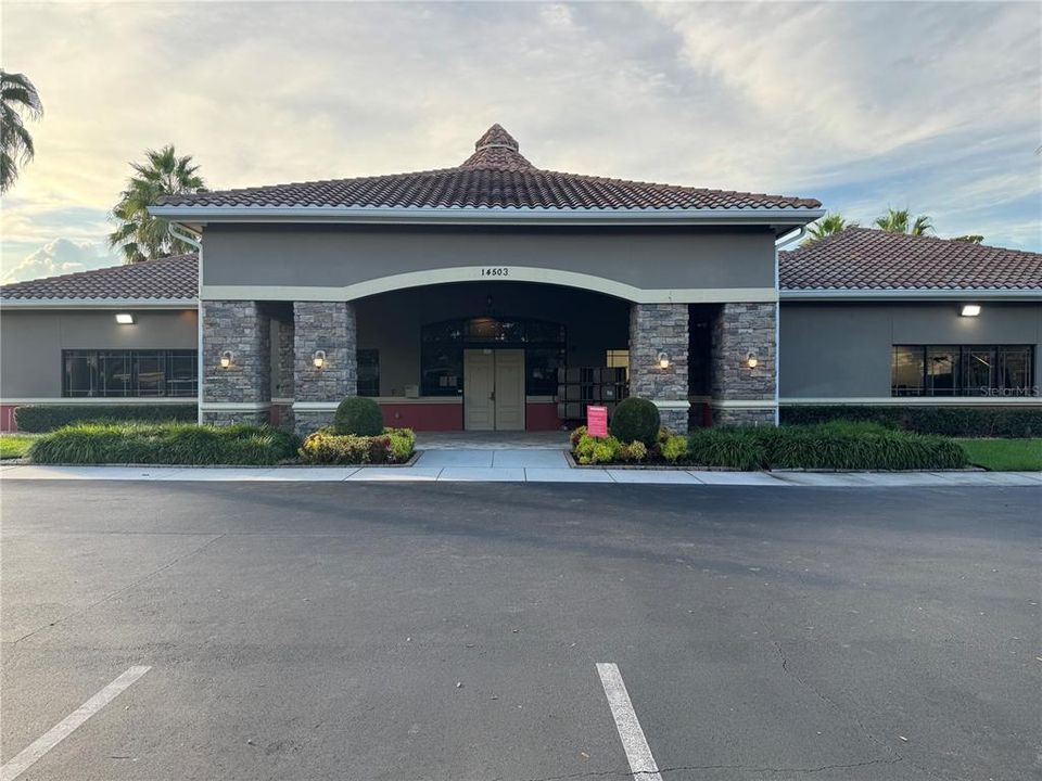 En Venta: $345,000 (3 camas, 2 baños, 1854 Pies cuadrados)