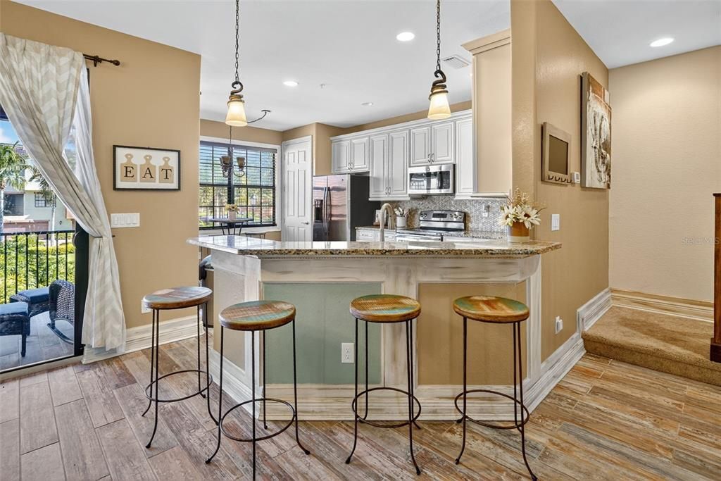 待售: $449,000 (3 贝兹, 2 浴室, 1722 平方英尺)