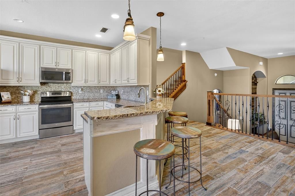 待售: $449,000 (3 贝兹, 2 浴室, 1722 平方英尺)