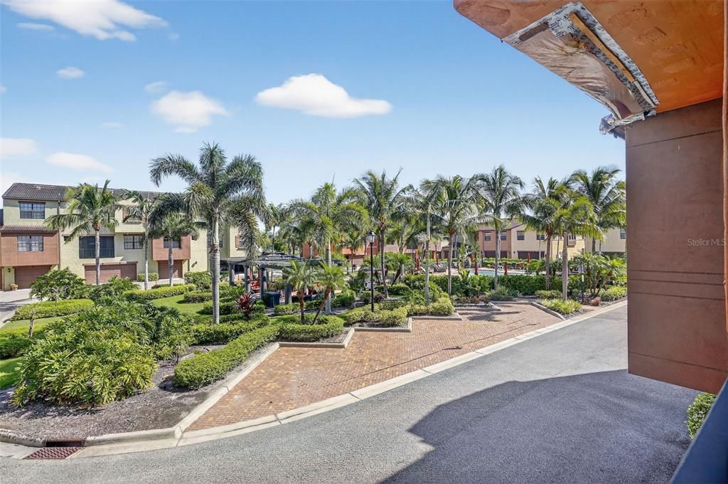 待售: $449,000 (3 贝兹, 2 浴室, 1722 平方英尺)