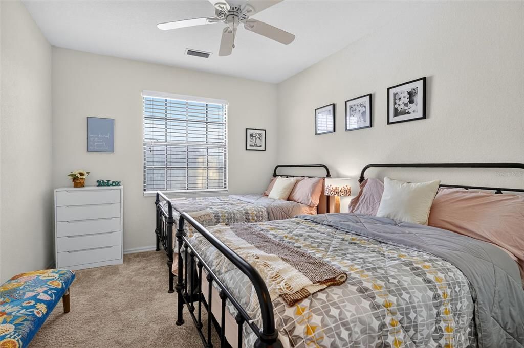 待售: $449,000 (3 贝兹, 2 浴室, 1722 平方英尺)