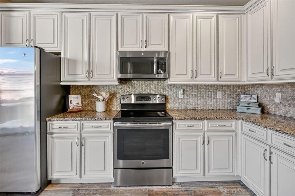 待售: $449,000 (3 贝兹, 2 浴室, 1722 平方英尺)