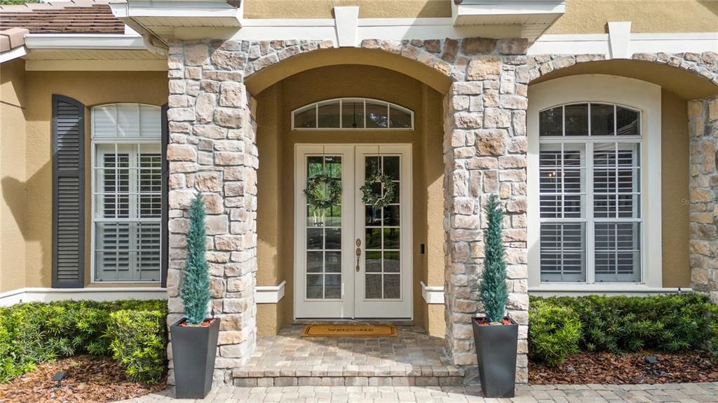 En Venta: $1,060,000 (4 camas, 3 baños, 3121 Pies cuadrados)