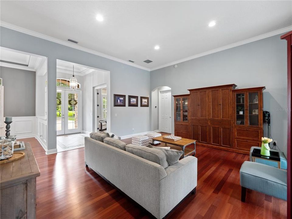 En Venta: $1,060,000 (4 camas, 3 baños, 3121 Pies cuadrados)