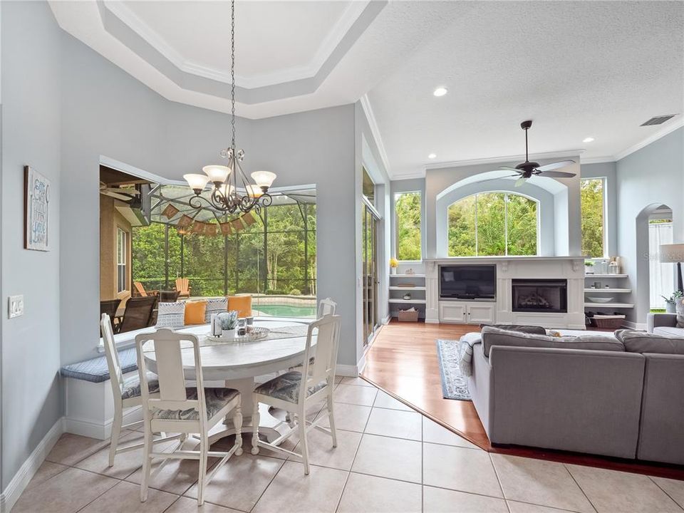 En Venta: $1,060,000 (4 camas, 3 baños, 3121 Pies cuadrados)