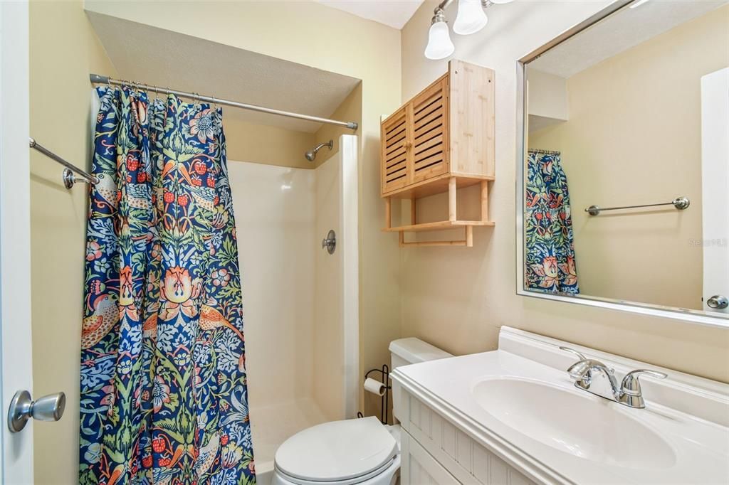 Под контрактом: $3,900 (2 спален, 2 ванн, 1344 Квадратных фут)