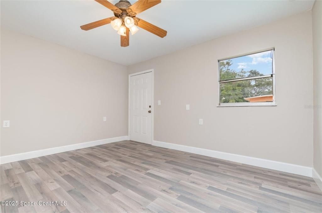 Active With Contract: $249,000 (3 beds, 2 baths, 1224 Square Feet)