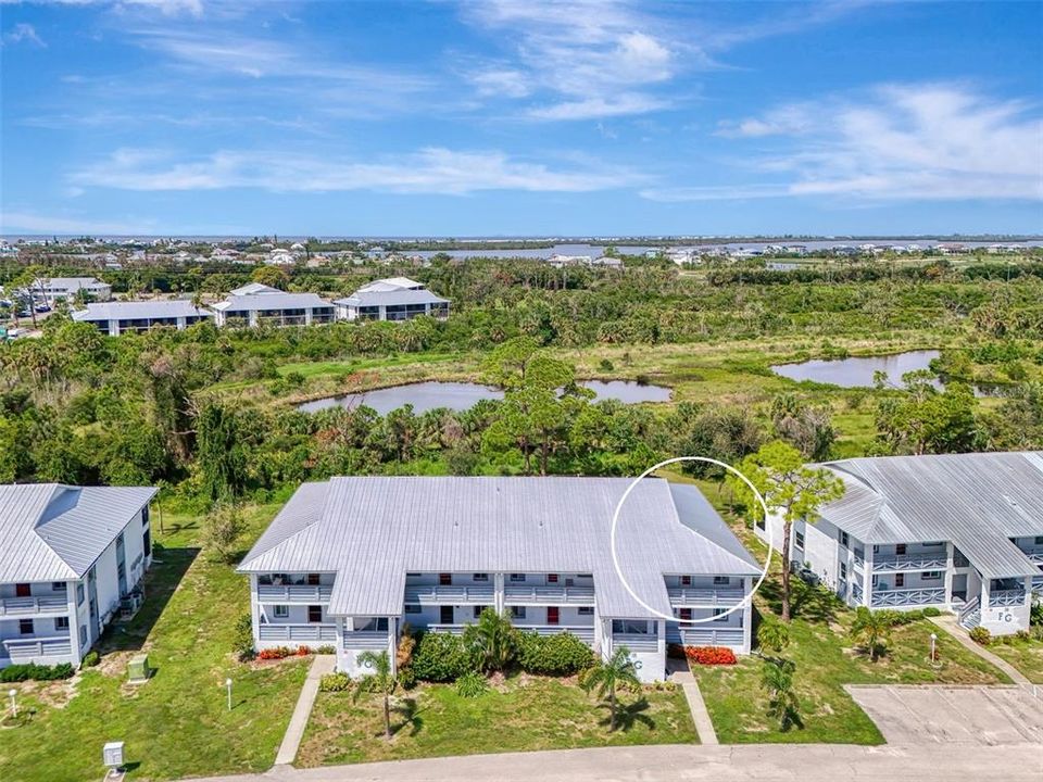 合同活跃: $138,900 (2 贝兹, 2 浴室, 1092 平方英尺)