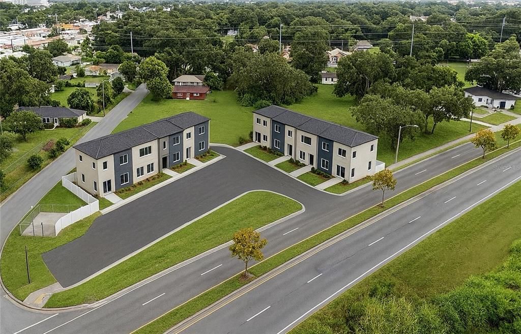 待售: $1,300,000 (0.18 acres)