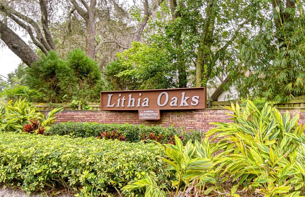 En Venta: $325,000 (4 camas, 2 baños, 2415 Pies cuadrados)