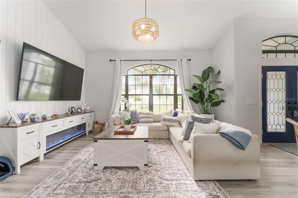 For Rent: $6,500 (4 beds, 3 baths, 2298 Square Feet)