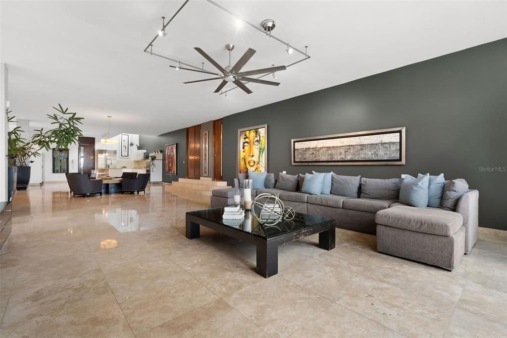 Active With Contract: $1,250,000 (5 beds, 4 baths, 4062 Square Feet)