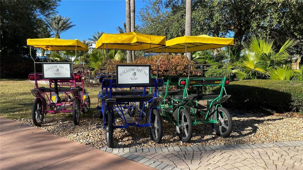 待售: $449,000 (0.23 acres)