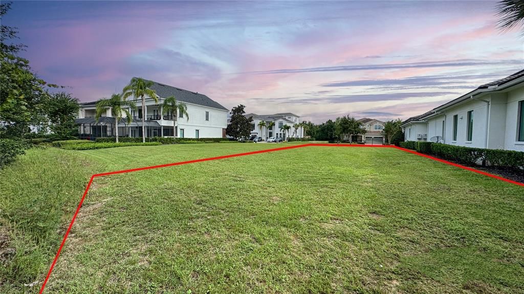 待售: $449,000 (0.23 acres)