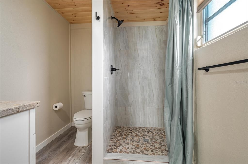 En Venta: $273,000 (2 camas, 2 baños, 1472 Pies cuadrados)