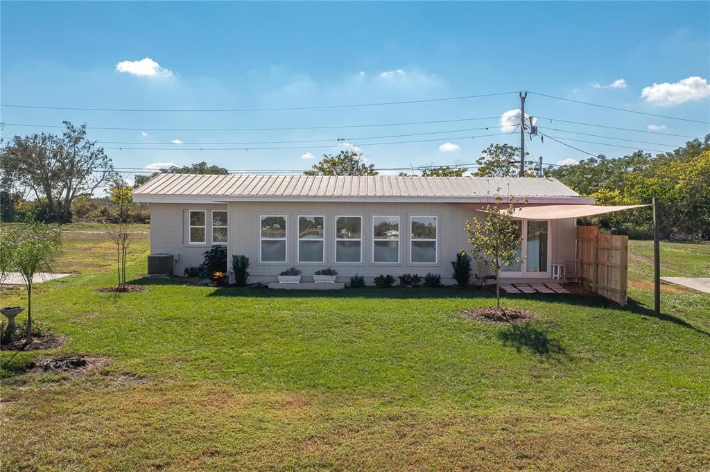 En Venta: $273,000 (2 camas, 2 baños, 1472 Pies cuadrados)