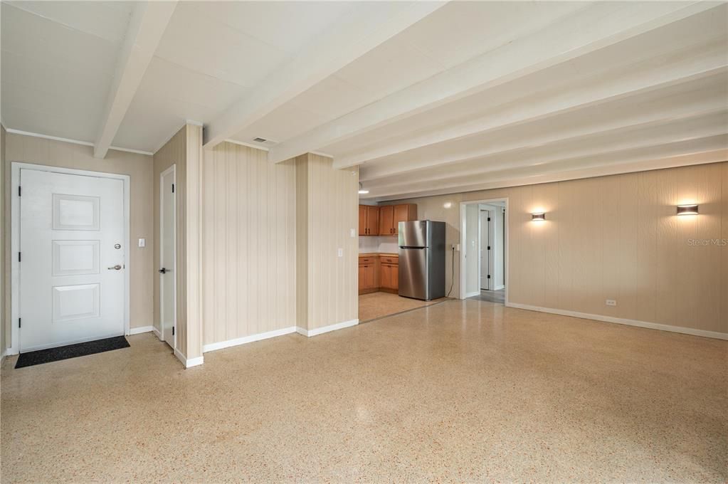 En Venta: $273,000 (2 camas, 2 baños, 1472 Pies cuadrados)