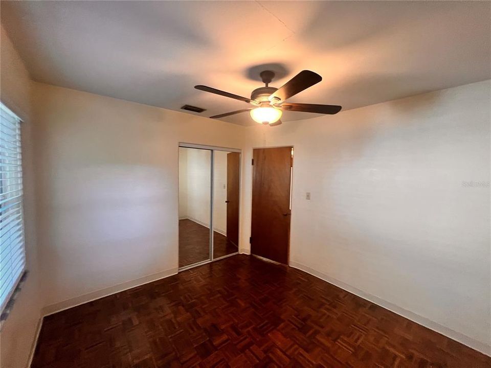 Active With Contract: $1,895 (2 beds, 1 baths, 1100 Square Feet)