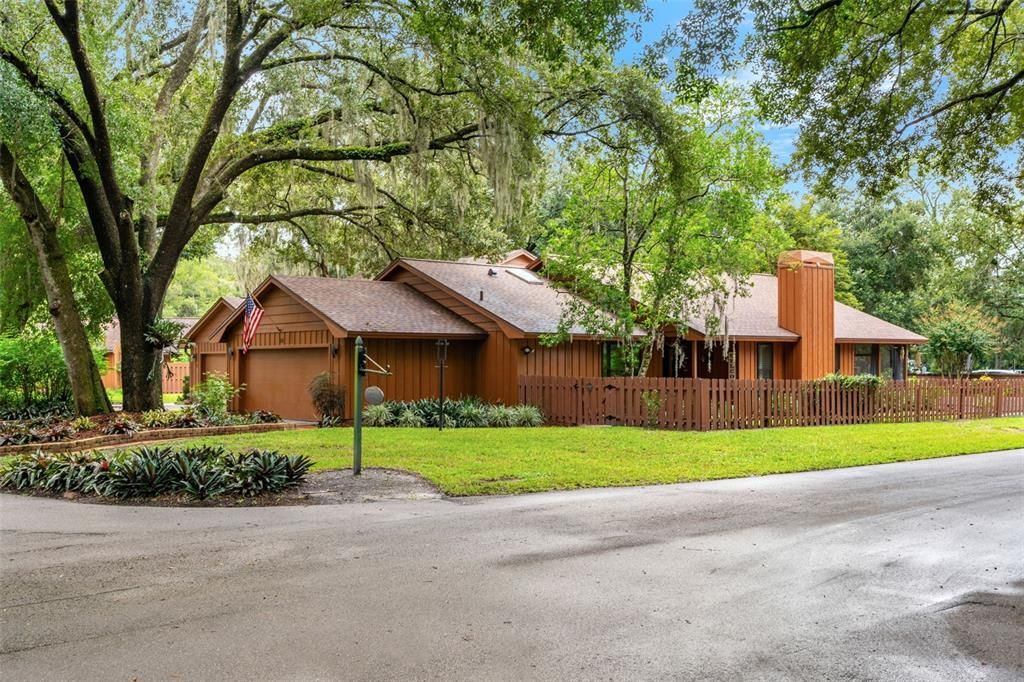 For Sale: $485,000 (3 beds, 2 baths, 1864 Square Feet)