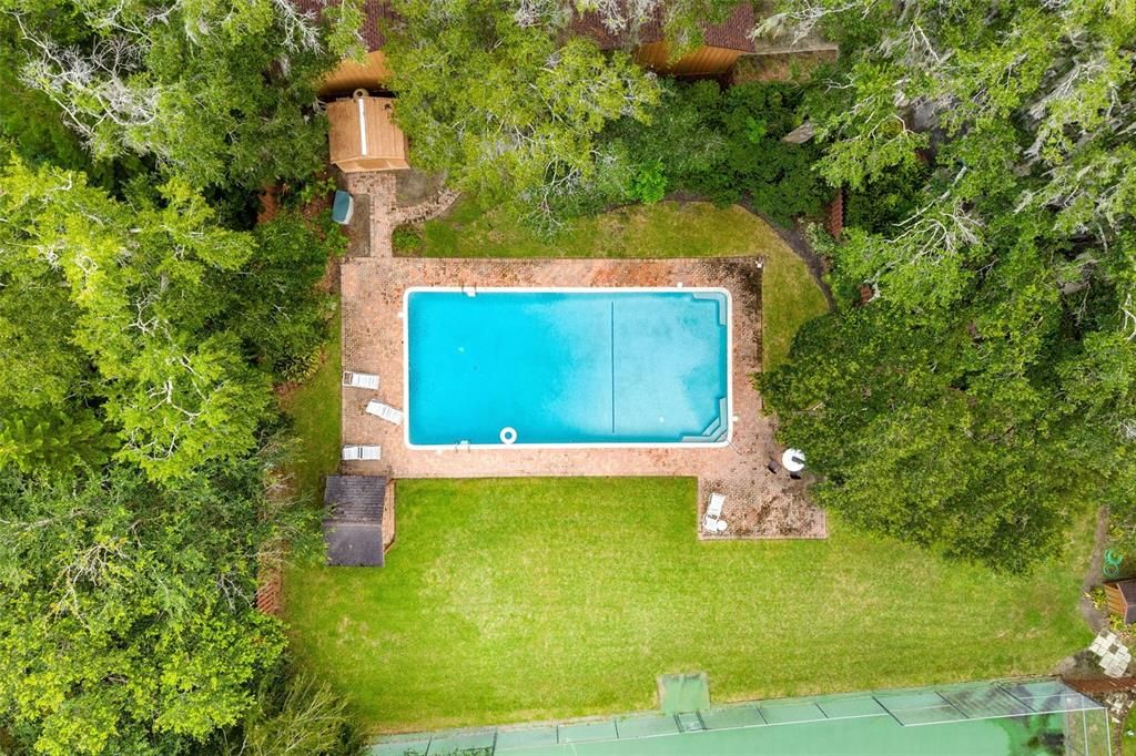 For Sale: $485,000 (3 beds, 2 baths, 1864 Square Feet)