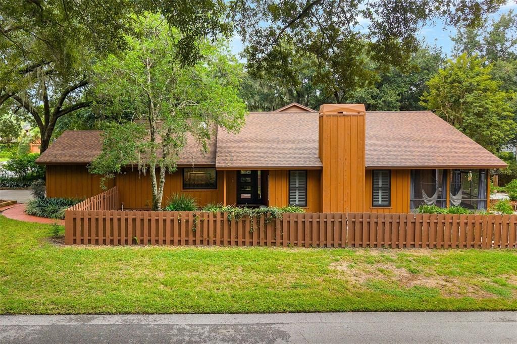 For Sale: $485,000 (3 beds, 2 baths, 1864 Square Feet)