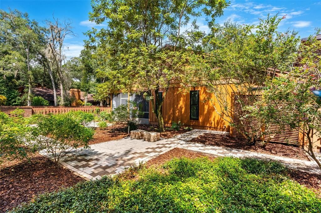 For Sale: $485,000 (3 beds, 2 baths, 1864 Square Feet)